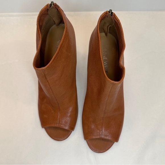 Nine West Peep Toe Rust Brown Leather Booties. Sz 9 - Picture 6 of 6